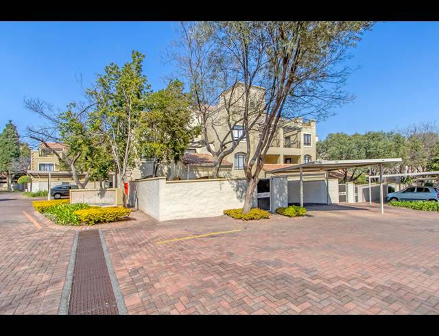 2 BEDROOM APARTMENT FOR SALE IN DOUGLASDALE